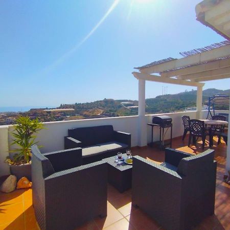 Amazing 2 Bedroom Apartment With Private Roof Terrace In Torrox Bagian luar foto