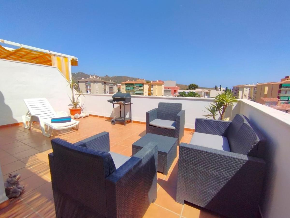 Amazing 2 Bedroom Apartment With Private Roof Terrace In Torrox Bagian luar foto